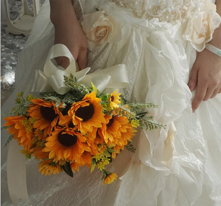 Sunflower Bridal Bouqet The Bride Holding Flowers Flores Artificiales De Novia Artificial Bridesmaid Wedding Bouquet