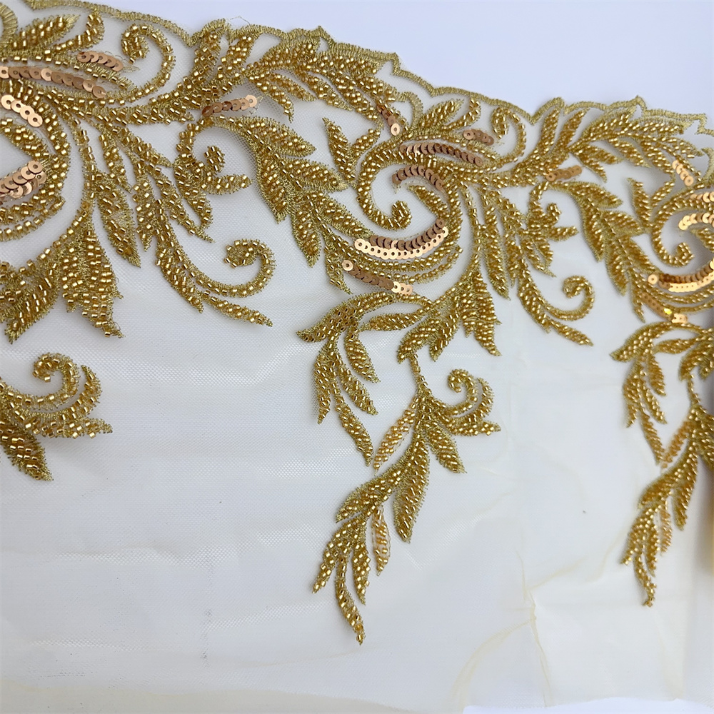 1 yarda de ropa DIY dorada, plateada y negra, costura de hermosas adornos de encaje metálicos con cuentas de perlas trenzadas y lentejuelas para ropa: Dorado