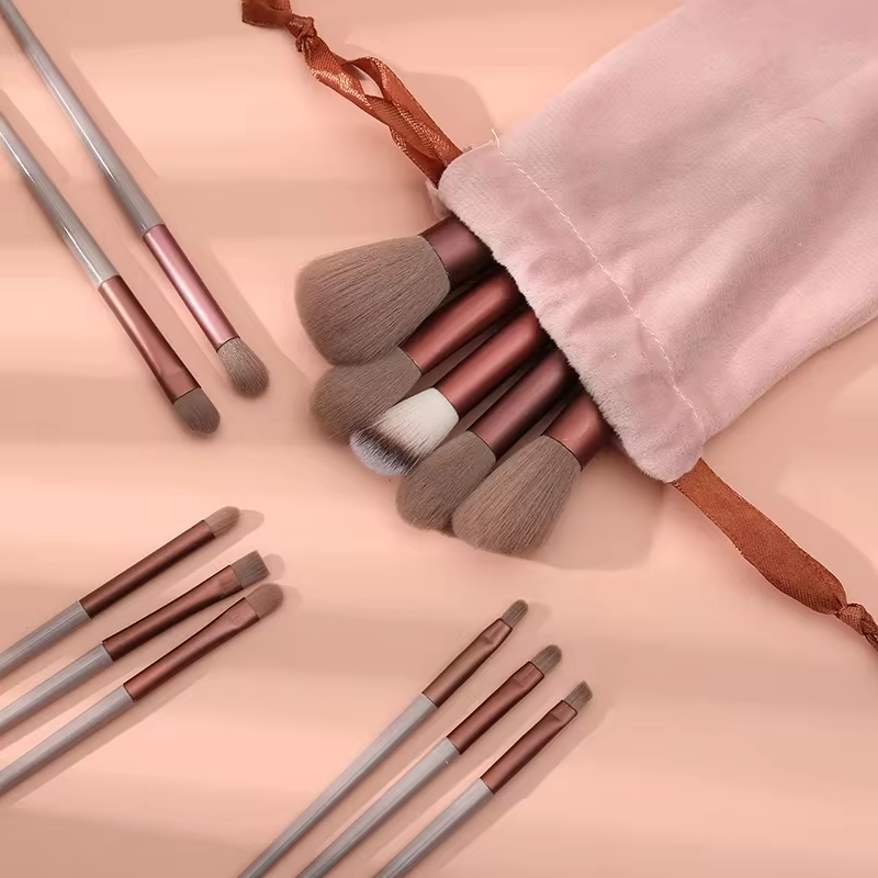 13-teiliges buntes Make-up-Pinsel-Set für Lidschatten, Foundation, komplette Make-up-Pinsel, Lidschatten, Rouge, Schönheit, weichmachende Make-up-Tools: green
