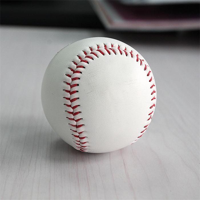 1 9-calowy trening treningowy ręcznie praktyka baseballowa standard 9 "nowy biały miękki skórzany korek centrum baseball softball gra zespołowa