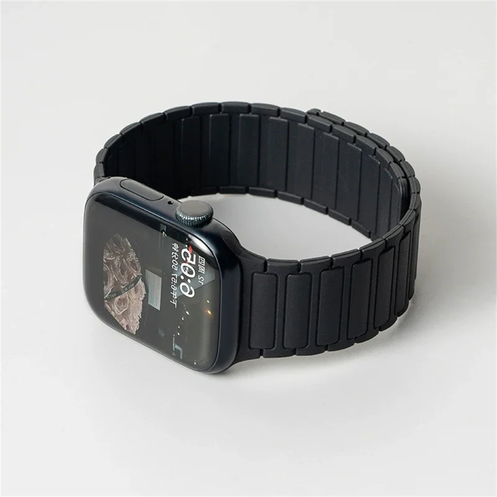 Soft Magnetic Silicone Strap for Apple Watch Ultra 2 49mm 46mm 42mm 45mm 41mm 44mm 40mm Band for IWatch Series 10 9 8 7 6 SE 5 4: GREEN BLUE / 14mm