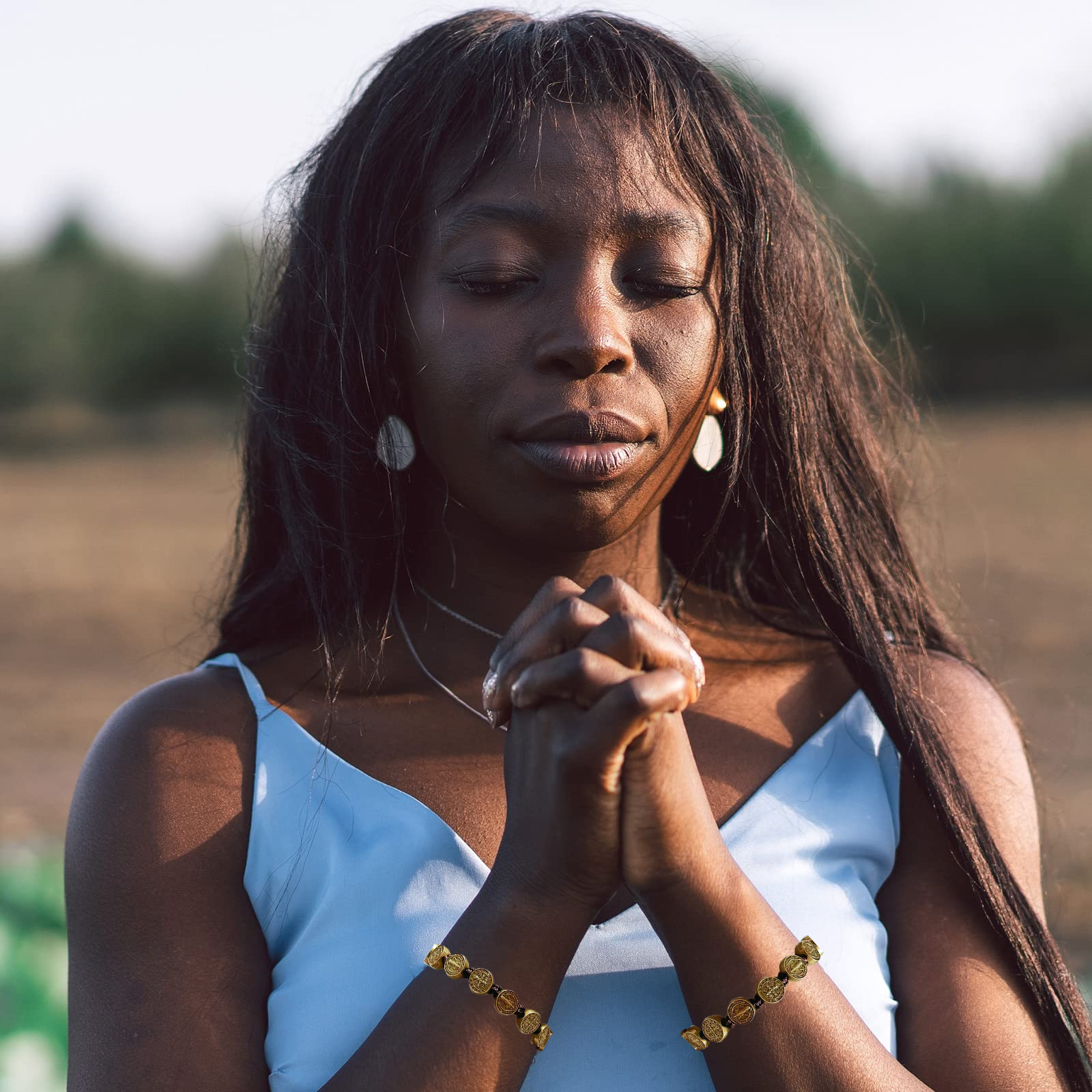 12 pezzi/pacco braccialetti antichi dorati san Benito protezione fatta a mano cordoncino rosso nero braccialetti da polso benedetto braccialetto rosario