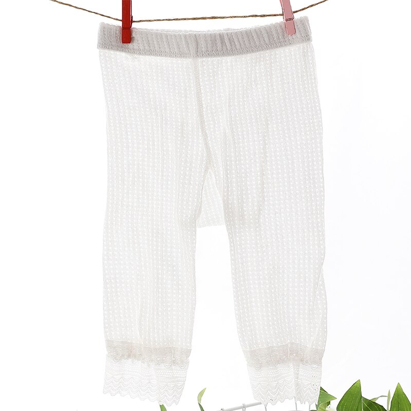 Småbarn flickor volang ving bomullsbyxor barn sommar nyfödd spädbarn mesh tunna leggings barn prinsessbyxor babytillbehör: Spetsvitt / M (2-4 år gammal)