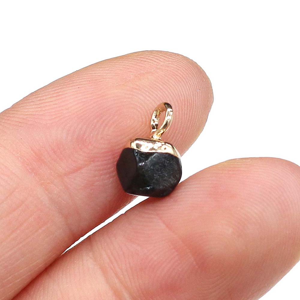 Natürliche Stein Anhänger unregelmäßige bilden Kleine facettiert Anhänger für Frauen Schmuck, sterben DIY Halskette Ohrringe 6x6mm 2Stck