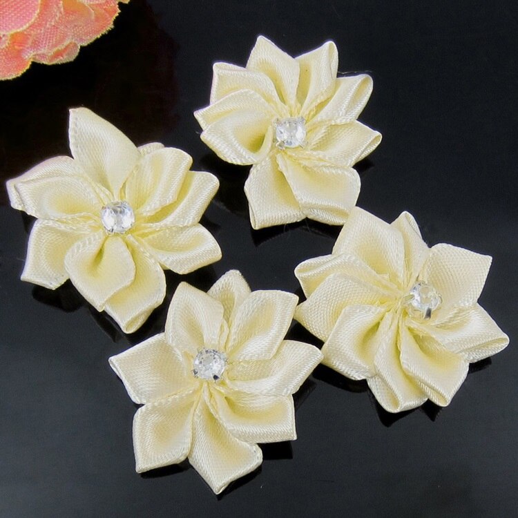 40Pcs Handmade Small Fabric Satin Flowers with Rhinestone Appliques Sewing Wedding Garment Accessories Flowers 2.8cm: light yellow