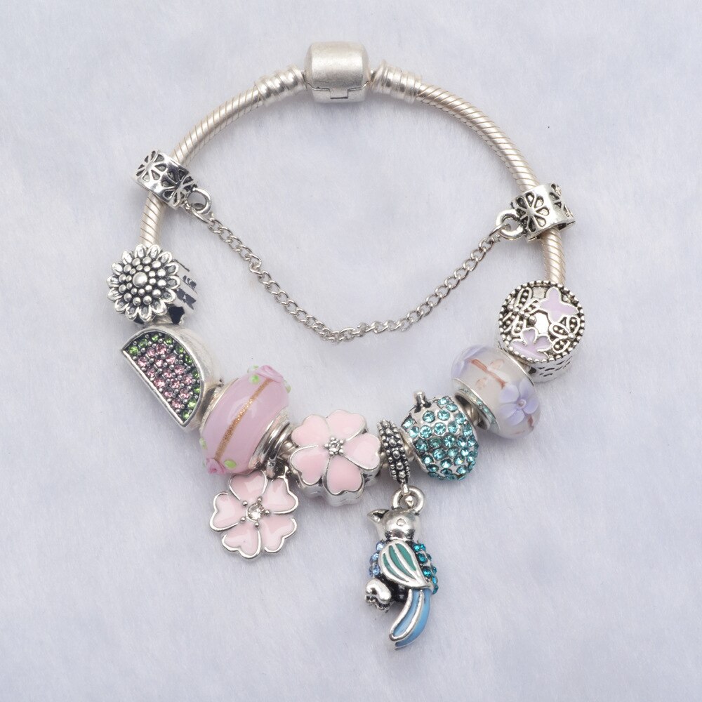 Tibetan Silver Plate Jewelry Pink Flower Charm Bracelet DIY Petal Glass Beads Exquisite Ladies Bracelet Jewelry: 20cm