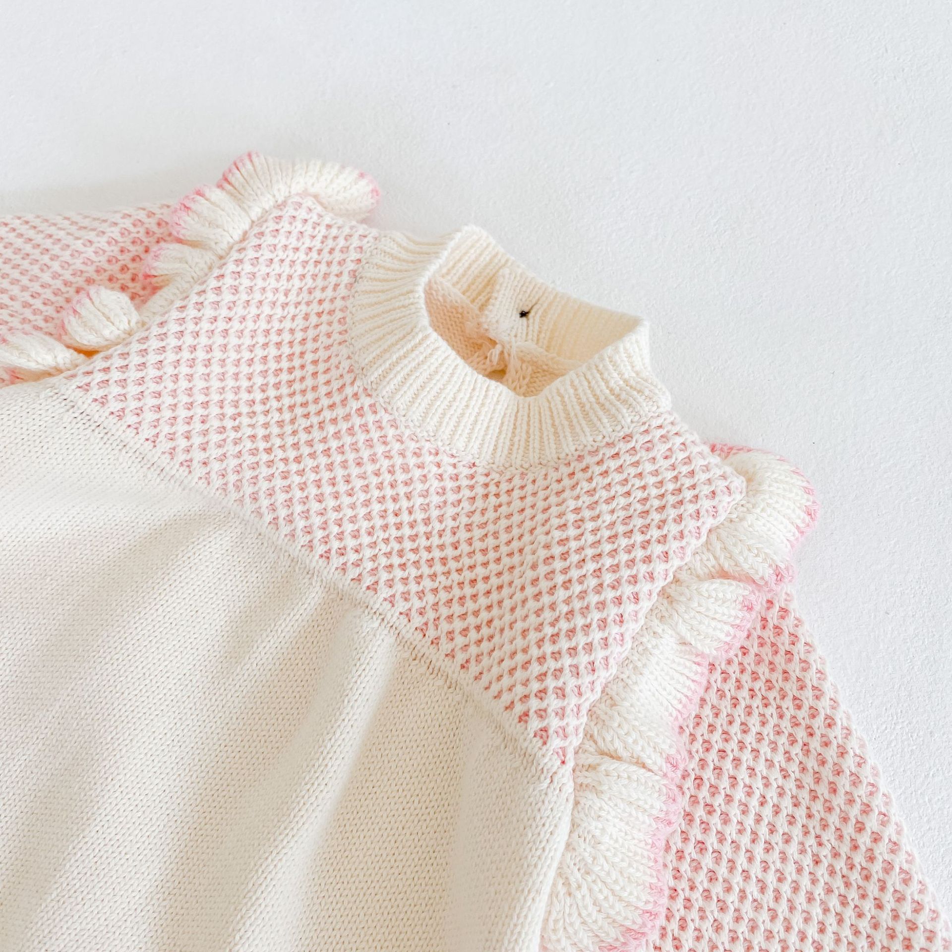 Baby Girl Auutmn Winter Long-sleeved Sweater Romper Jumpsuits Fresh Contrast Color Stitching Knitted Triangle Wrapped Sweet