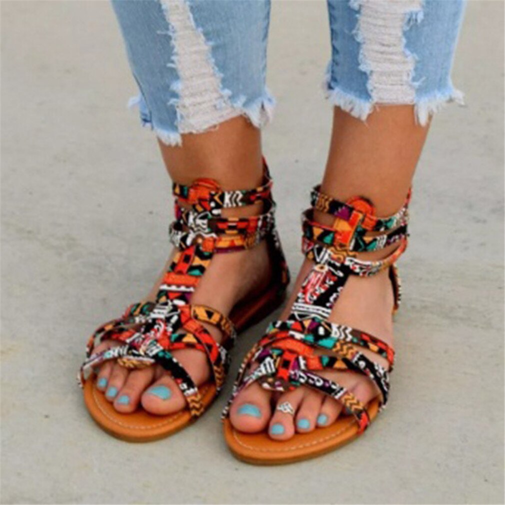 Bohemian Women Flat Shoes Ethnic Bohemian Summer Women Beach Sandals Gladiator Roman Strappy Embroidered Outdoor Shoes