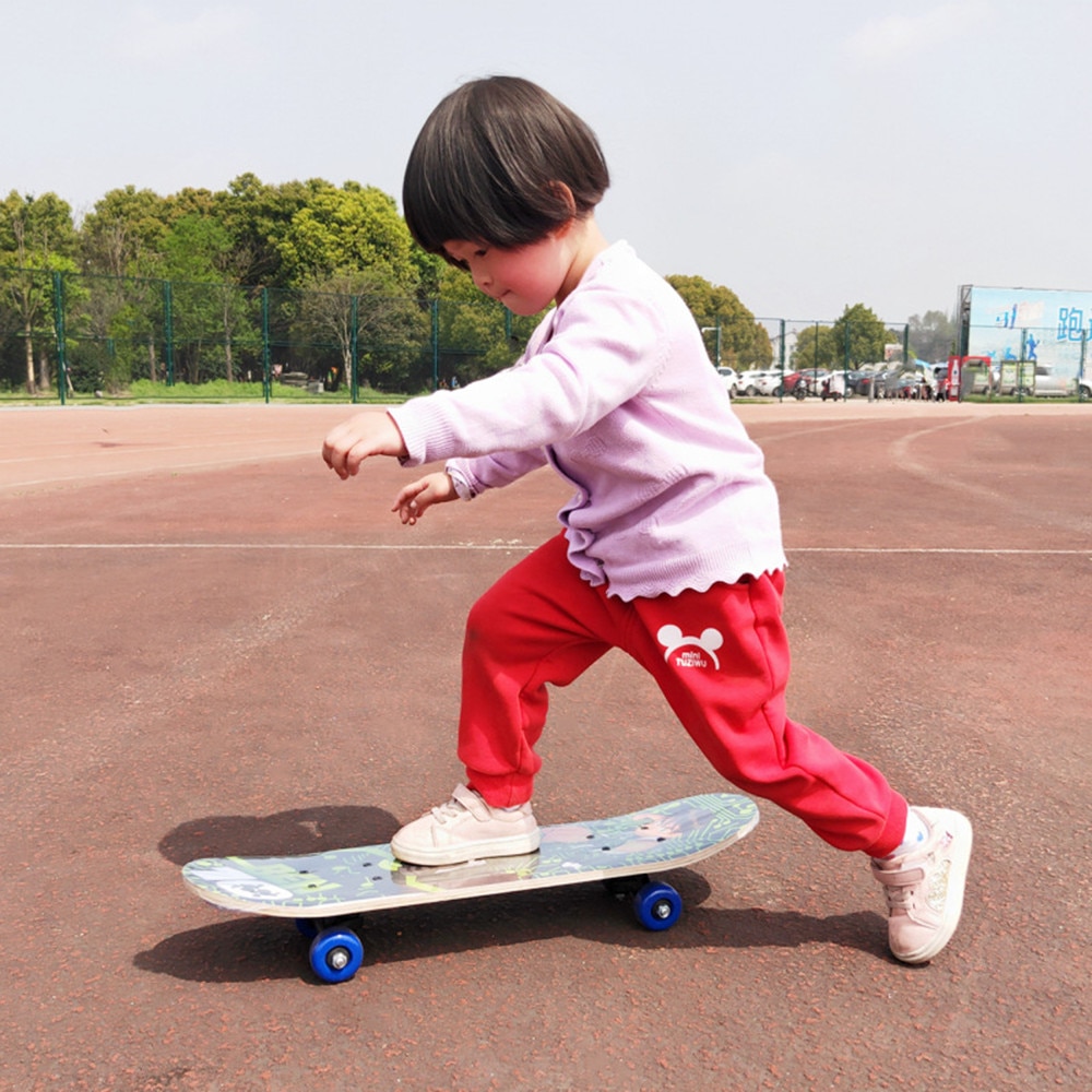 60cm børn firehjulet skateboard ahorn træ skateboarding print scooter longboard udendørs sport børn skateboards