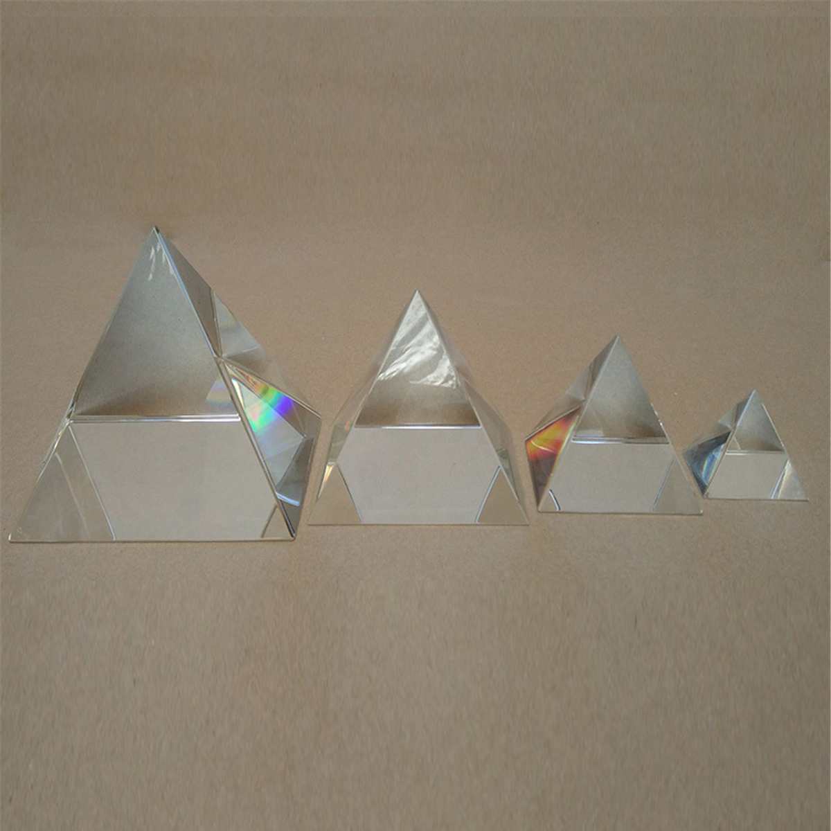 100mm Clear Optical Glass Prisms Pyramid Crystal Healing Prism Science Optics Triangle Teaching Light Spectrum Material Props