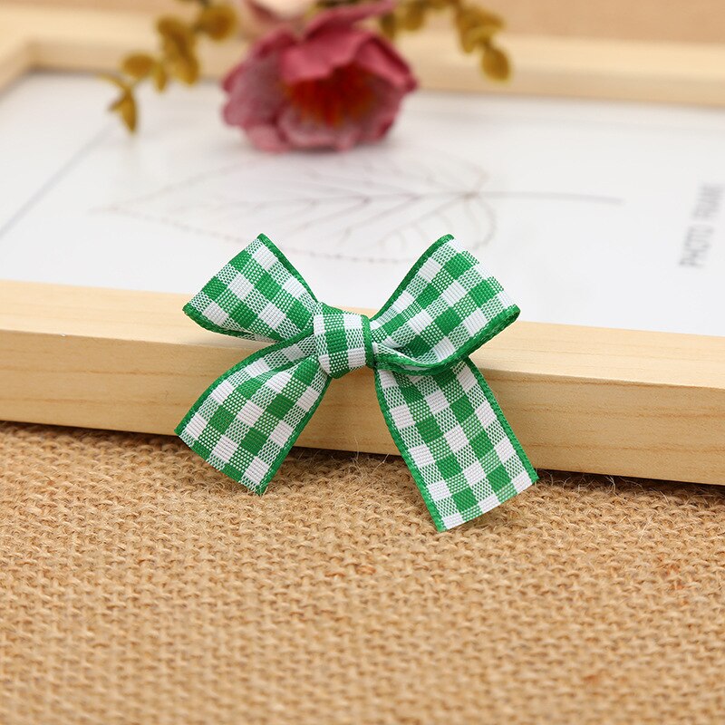 50Pcs 3*4Cm Kleuren Handen Plaids Lint Bowknots Diy Craft Plaid Huwelijksgeschenken Doos Decoratie Ambachten Kledingstuk textiel Accessoire: Green Bowknot