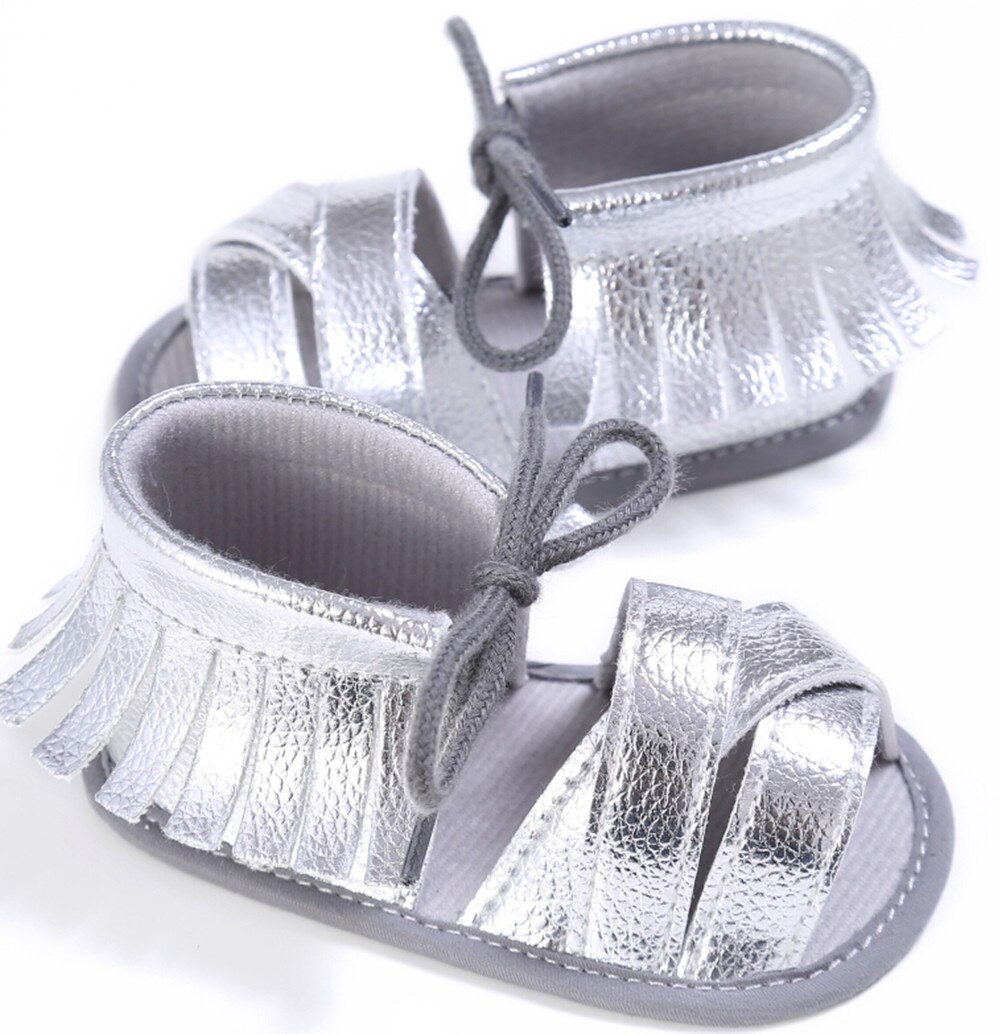 Peutermeisjes baby zomer sandalen met kwastjes schattige roze gouden zilveren strand sandalen pu kwastjes prewalker schoenen accessoires 0-18m