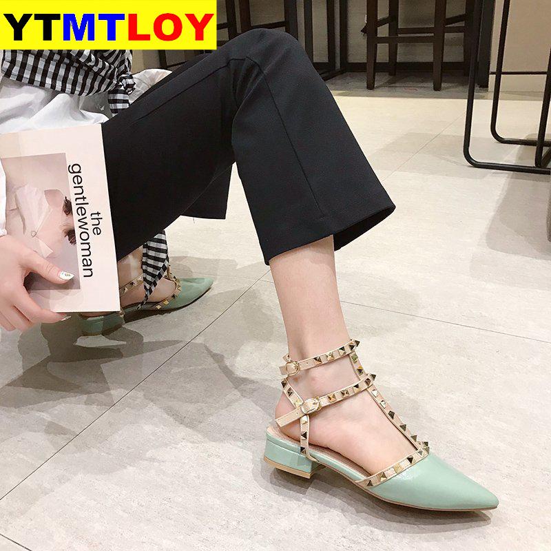 Summer Women Sandals T Strap Rivets Sandal Patent Leather Dress Shoes White Wedding Shoes Flat Sandal
