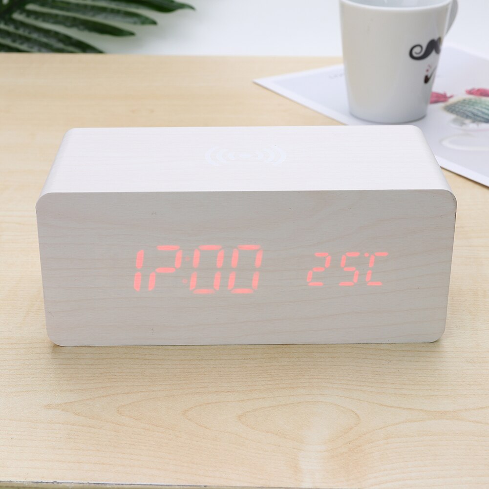 Digital Home Decoratie Houten Elektrische Wekker Met Draadloos Opladen Pad Led Digitale Lader Voor Slaapkamer: A2