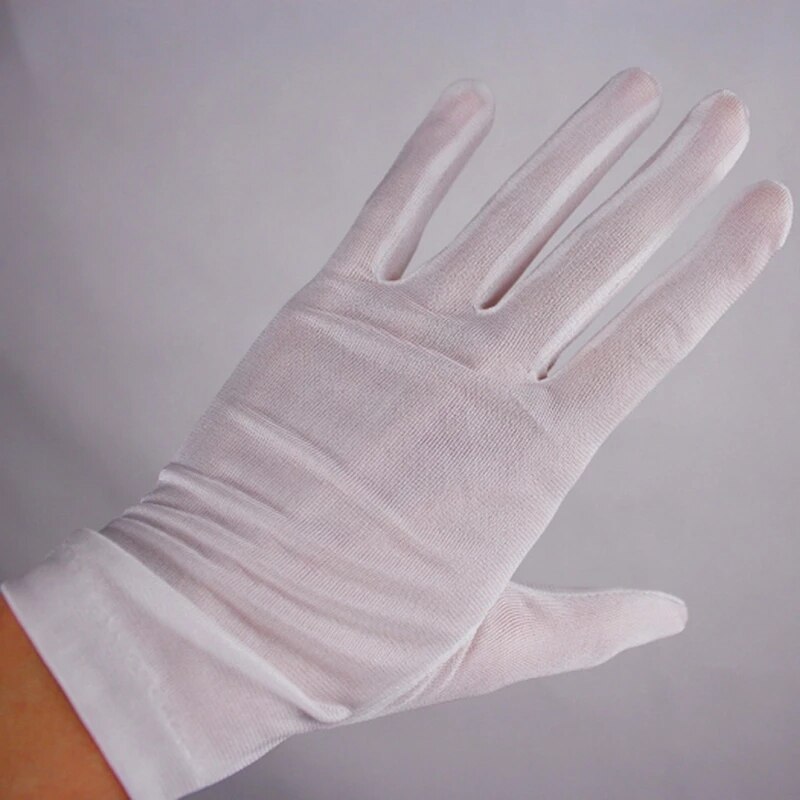 100% natürliche Seide handschuhe Weiblichen Sommer Dünne UV Sonnencreme Atmungsaktive Schlaf Feuchtigkeits Elastischen Touch Bildschirm Fahren Handschuhe L36L