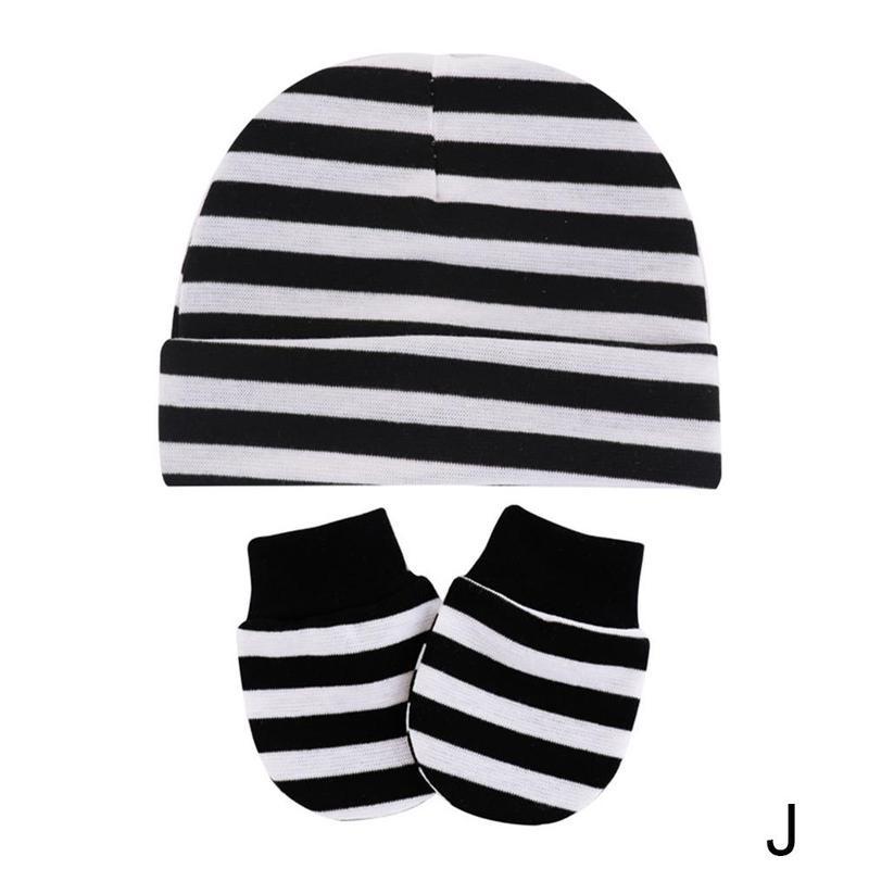 2-piece Set Of Color Hooded Anti-scratch Gloves Hat Beanies Gloves Newborn Cotton Hat And Soft Cotton Winter War A1S3: J