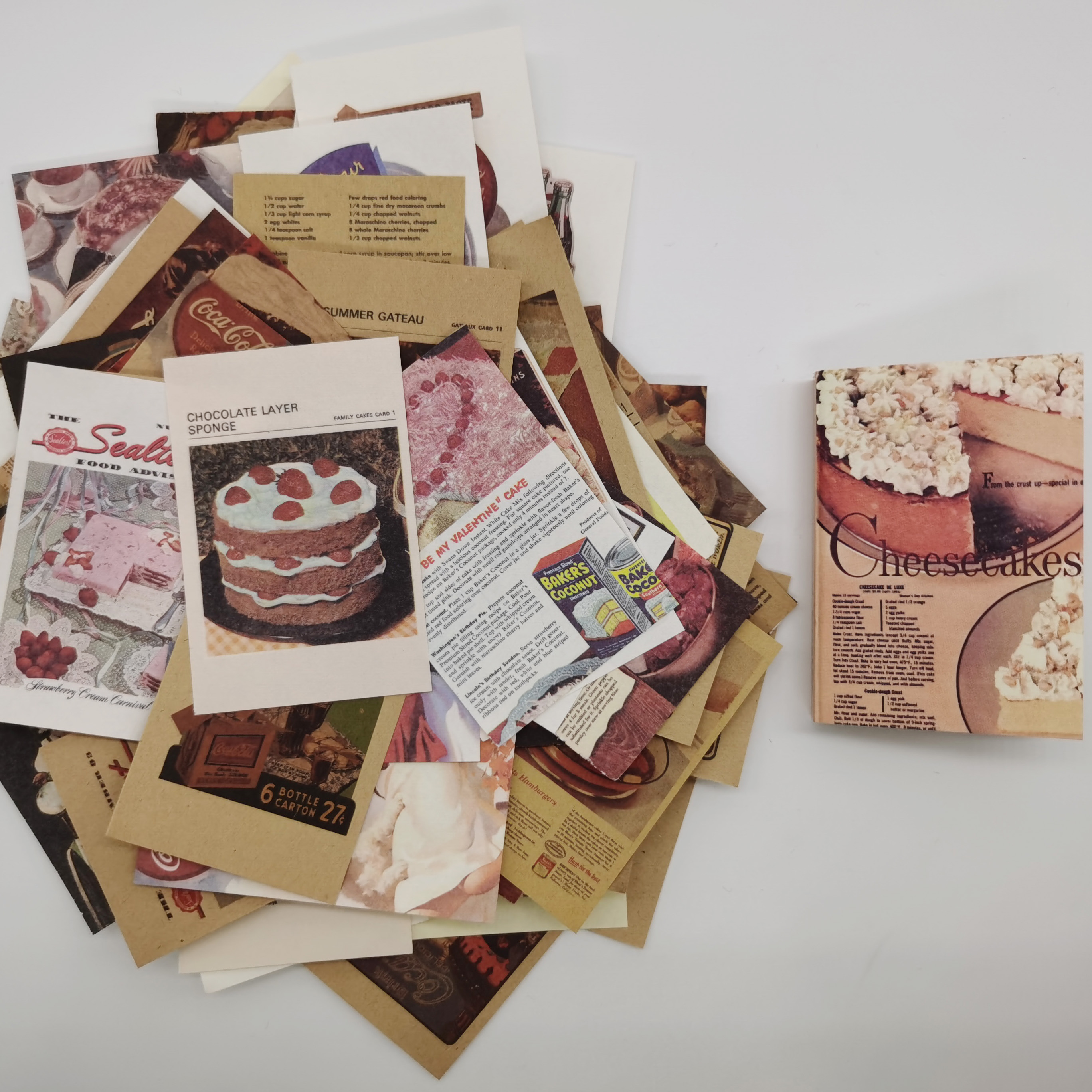 80 Sheets Vintage Scrapbook Material paper Set Decorative collage material Background paper For DIY Scrapbooking Diary Album Art