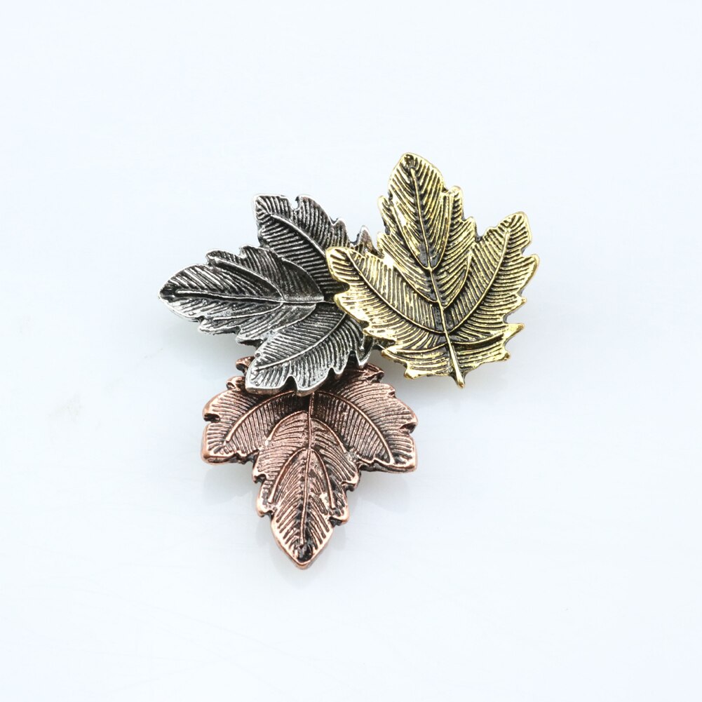 Vintage Maple Leaf Brooches Metal Women Girls Charm Exquisite Collar Lapel Brooch Pins Jewelry Party Garment Accessories: Default Title