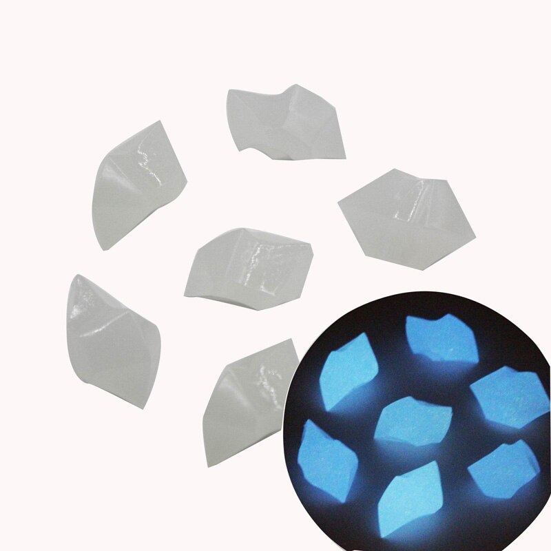 50Pcs Glow In The Dark Tuin Steentjes Glow Stones Rocks Voor Loopbruggen Tuinpad Patio Gazon Yard Decor Lichtgevende stenen Jardin: White
