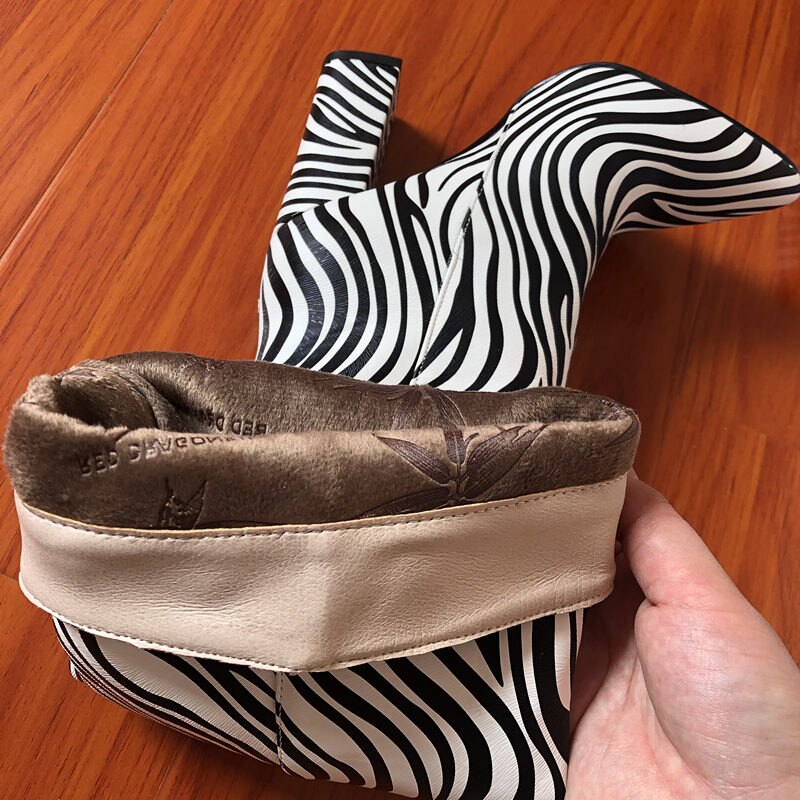 Botas hasta la rodilla de Punta puntiaguda gruesa con estampado de cebra para mujer, puntiagudas, tacones altos, zapatos de tacón grueso para mujer