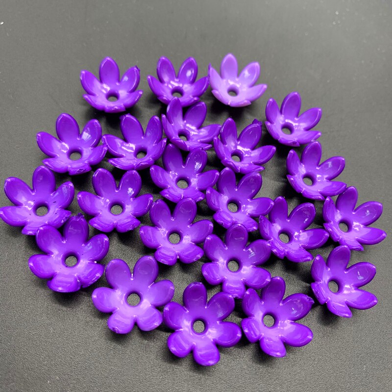 50 stücke 15mm Acryl Hohl Blume Erkenntnisse Kegel Ende Perlen Kappe Filigrane DIY Schmuck Machen viele schütt: 01