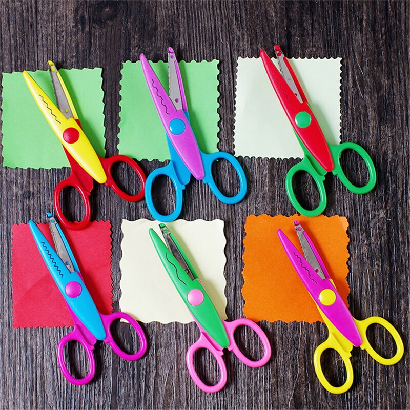 Tijeras coloridas de Metal y plástico para manualidades, tijeras de colores para álbum de recortes, decoración de diario de papel con 6 patrones, 1 Uds.