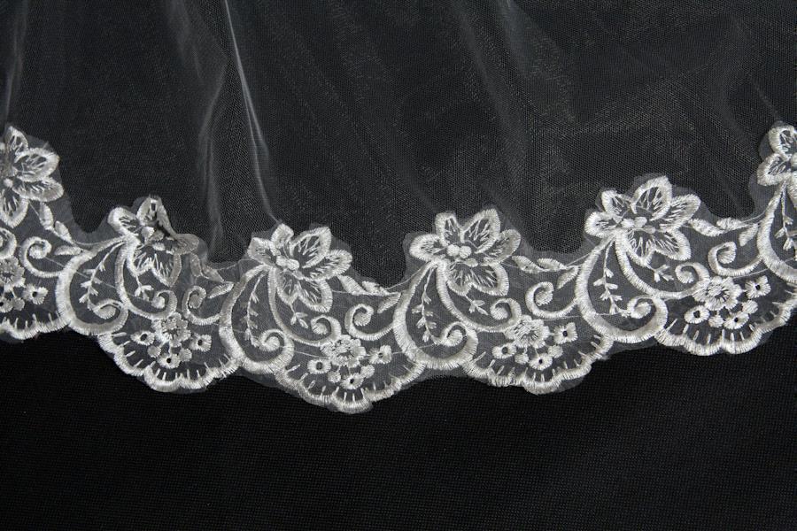 Une couche dentelle bord cathédrale longue mariage voile avec peigne accessoires de mariée pas cher blanc ivoire mariée Welon