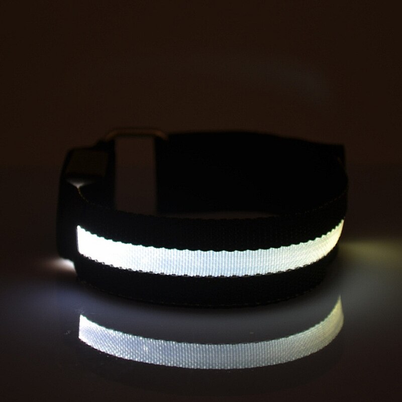 draussen LED Nacht Laufen Licht Armbinde Sicherheit Reflektierende warnen Licht Armbinde Blinkt Gürtel Tragbaren Fitness Ausrügestochen