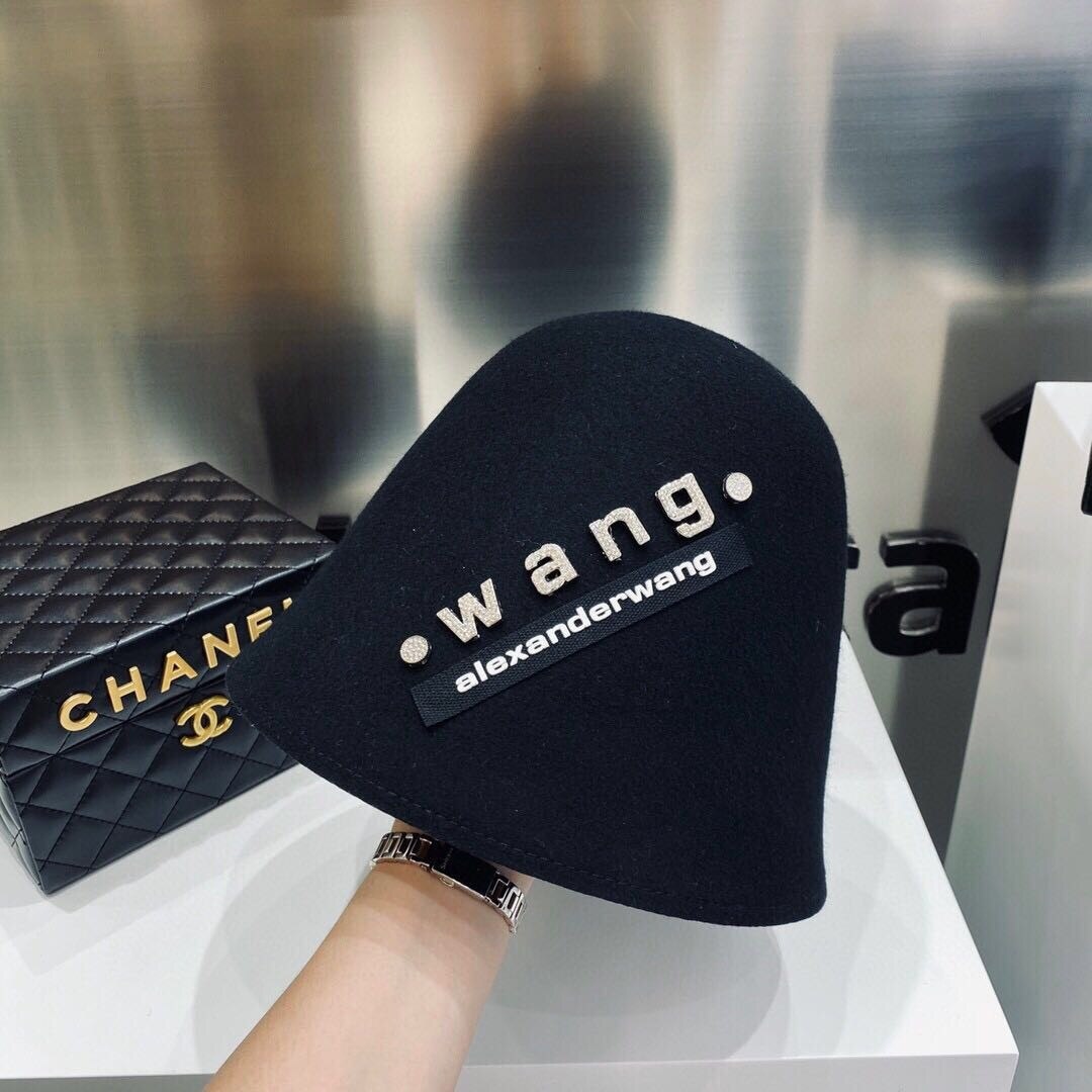 Mode Diamant Vrouwen Hoeden Nette Rand Winter Emmer Cloche Hoed Vilt Cone Kap Hoedenzaak Fascinators Block Base 100% Wol