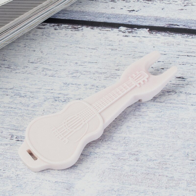 Guitar Pin Puller String Peg Pulling Puller Bridge Pin Remover Tools for Ukulele Electric Acoustic Guitar Guitar Accessories: Plastic - WHITE