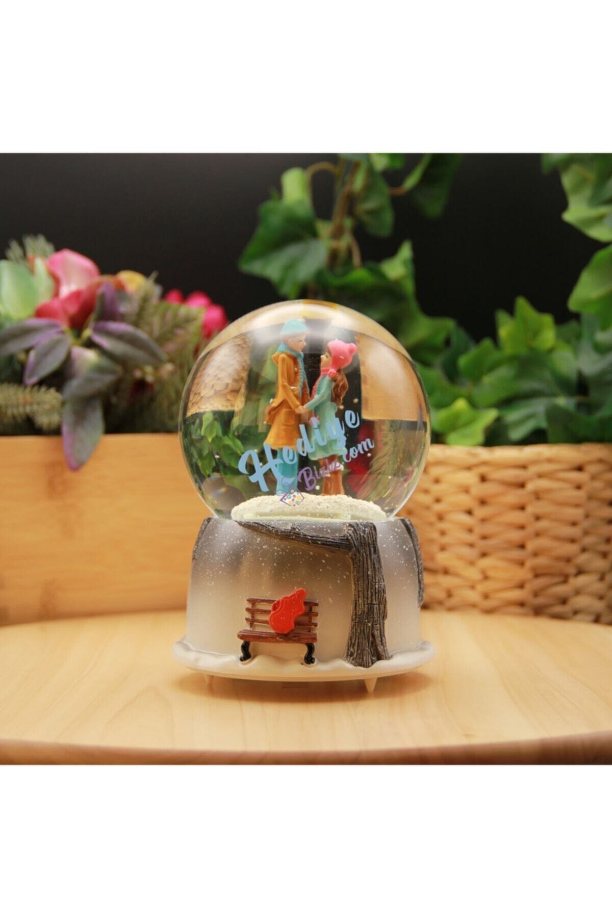 Illuminated Musical Snow Globe Romantic Valentine Orbs Girl Boy Glass Crystal Globes