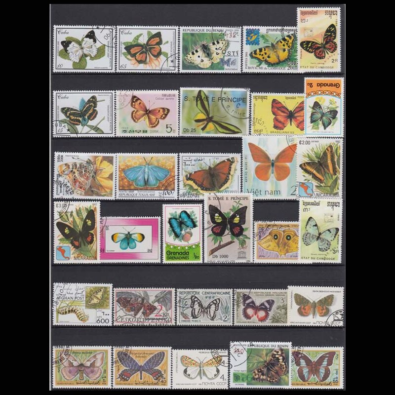 Parti 100 stk sommerfugle og møll originale frimærker med med frimærke god stand intet gentaget stempel