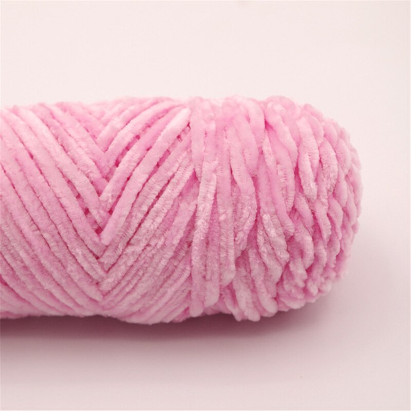 1 Roll Chenille Yarn Threads Knitting Velvet Yarn Crochet DIY Knitting Yarn Craft For Cardigan Scarf Baby Blanket Crochet: Pink