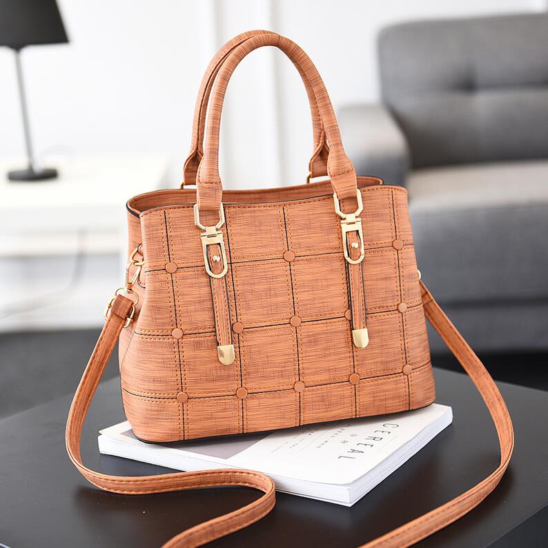 Pu Lederen Grote Capaciteit Vrouw Handtas Raster Schoudertas Mode Toevallige Luxe Crossbody Tas Dames Pursebag Mama Tas: Brown