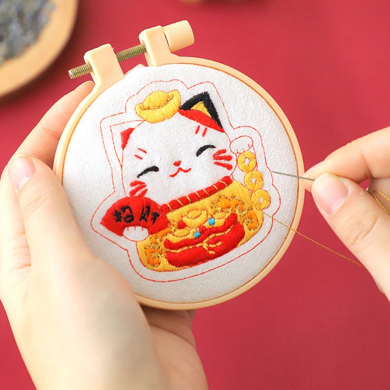 Lucky fortune cat diy broderiband kit handgjord lavendel påse material väska  k1mf