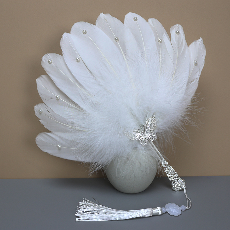 Beautiful Handmade Feather Fan Cheongsam Stage Performance Photography Props Wedding Dance Party Handheld Fan Decoration: Light Grey