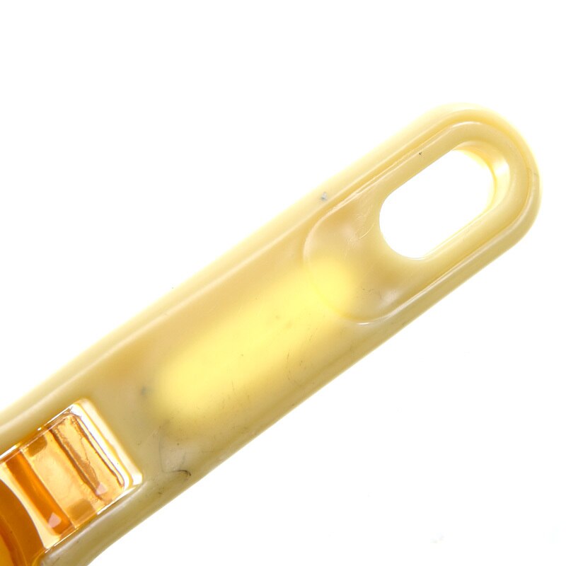 Fish Skin Brush Scales Remover Scaler Cleaner Home Fish knife Clean Plastic Cleaning Tool Scraping Scales Device Tools