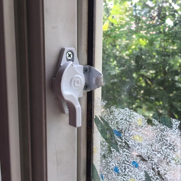 Plastic steel window crescent lock ear lock aluminum alloy door and window lock through security lock window lock hook lock