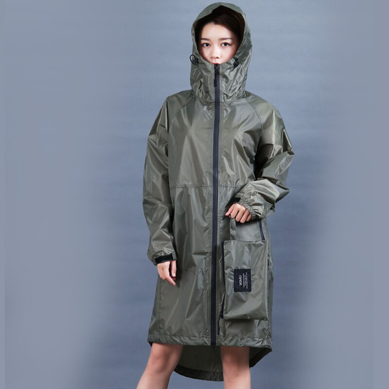 Lange Dünne Regenmantel Frauen Männer Wasserdichte kapuze Rucksack Regen Mantel Ponchos Jacken mantel Weibliche Chubasqueros Große Größe: Army green / L