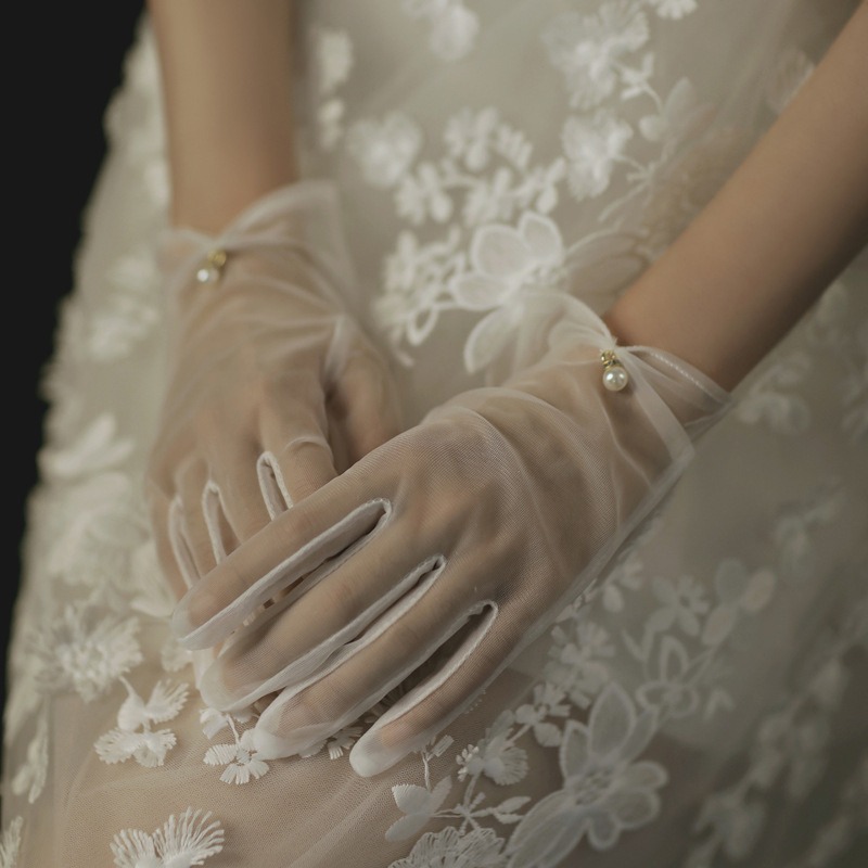 Gants de mariage transparents Vintage, robe de mariée blanche, avec nœud en maille et perles, courts en dentelle, accessoires de mariage: WHITE