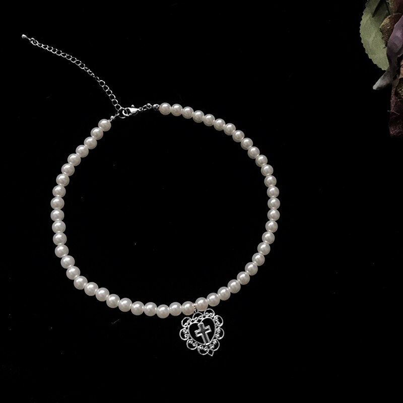 Punk gotisch Harajuku Perle Kette Halsketten Hohl Herzförmigen Anhänger retro Kreuz Halsband Halskette für Frauen Schmuck