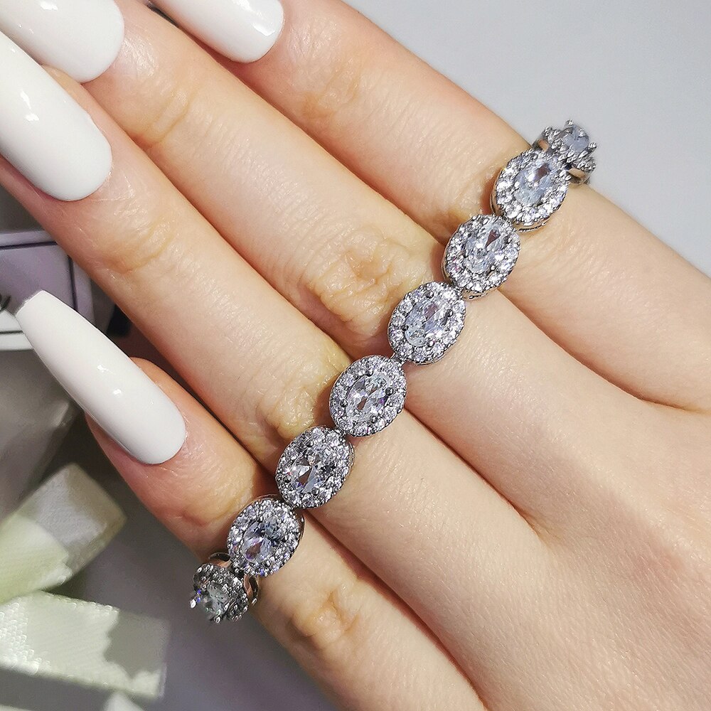 Confezione da 2 pezzi Set di gioielli da sposa color argento Halo anello di fidanzamento orecchino tondo per regalo di nozze J7260