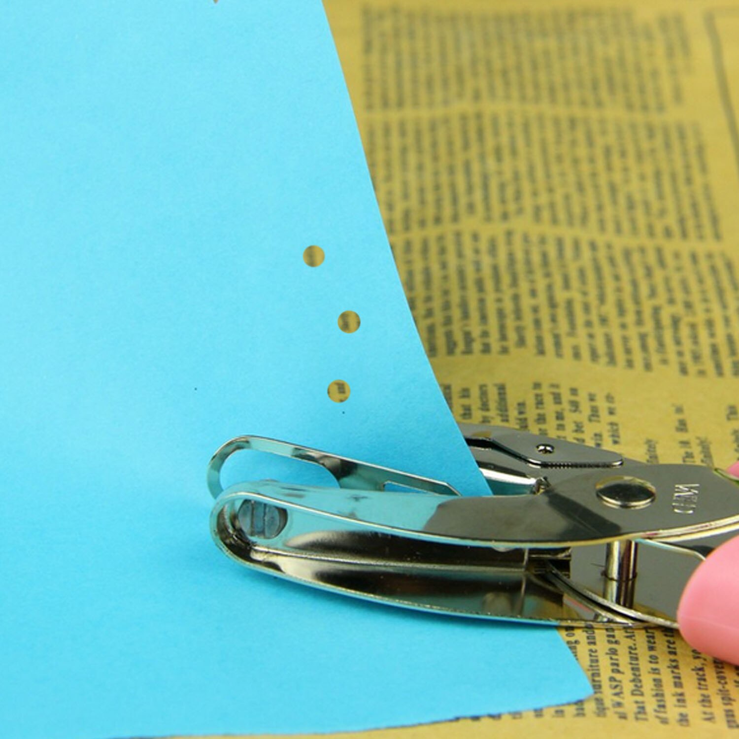 Manual Metal Single Hole Punch Puncher with Silicone Handle for Office School Home Paper Scrapbook Notebook Greeting Cards