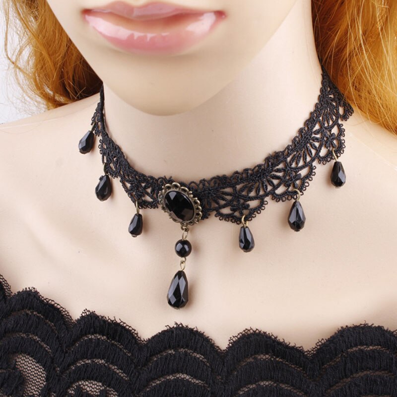 Retro Court Gothic Personality Multi-Layer Crystal Lace Necklace Clavicle Chain: MULTI