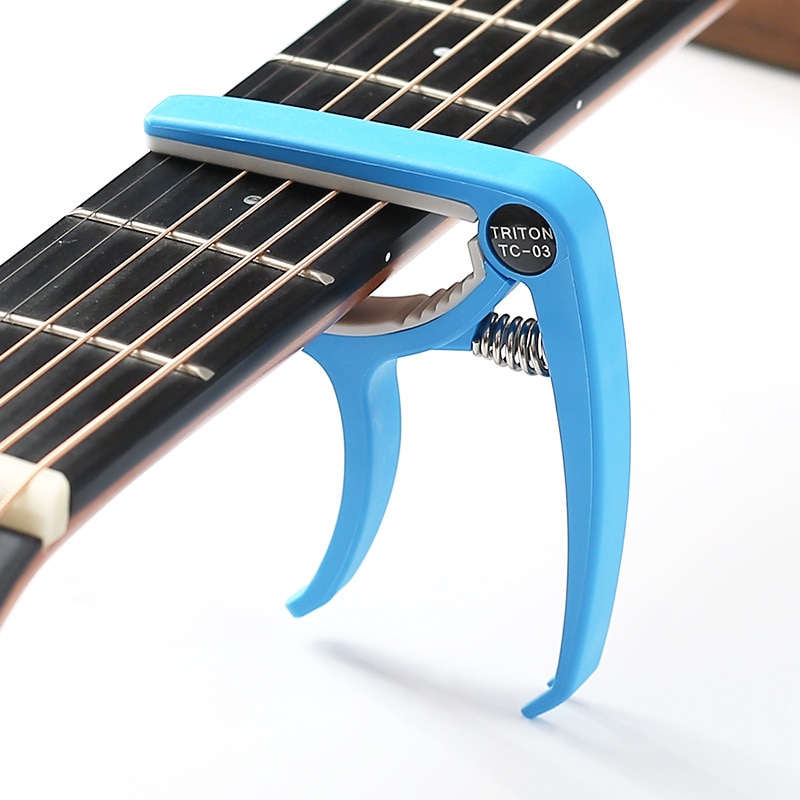 Beste Capo Voor Akoestische Klassieke Elektrische Gitaar Veranderen Tuning Clamp Key Metal Gitaar Capo Muziekinstrumenten Accessoires