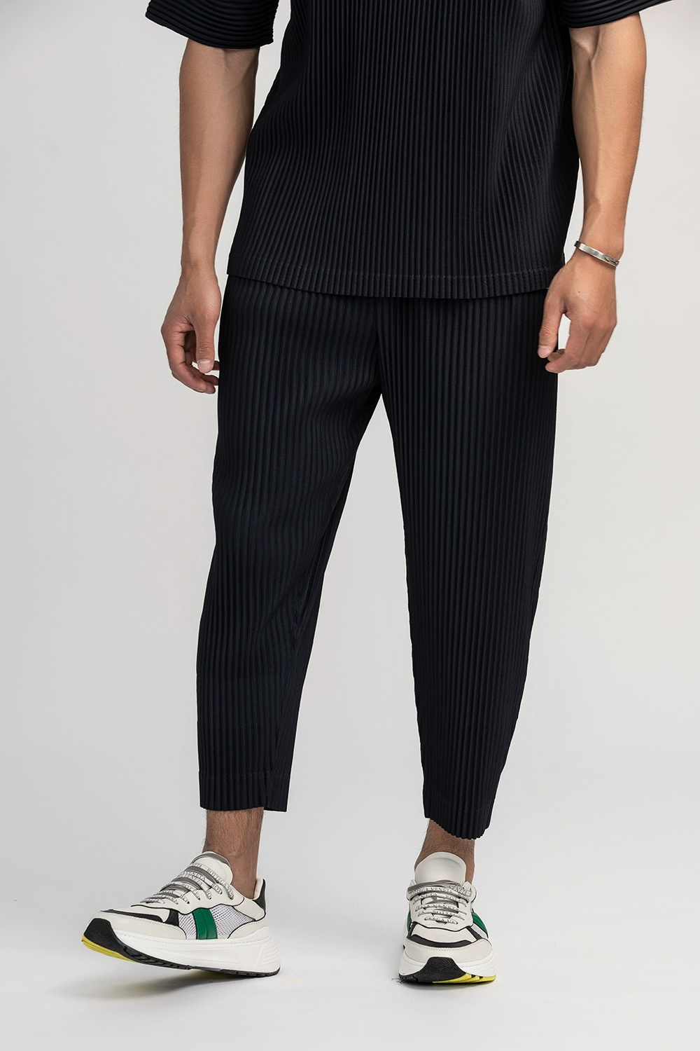 Miyake Plissee Hosen Solide Konische Hosen Bleistift Hosen Vier-saison Casual Böden Japanischen Streetwear Miyake Männer: XXL / Black