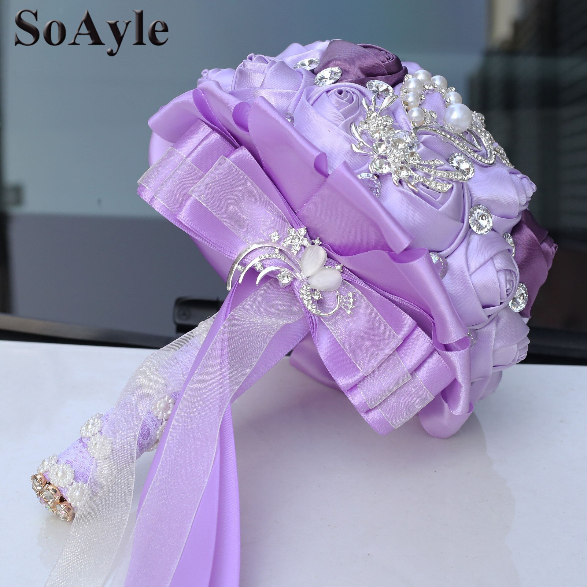 Soayle håndlaget 18cm kunstige roseblomster syrin rhinestone brud brudepike buequet diamantbrosje bryllupsbukett  w229