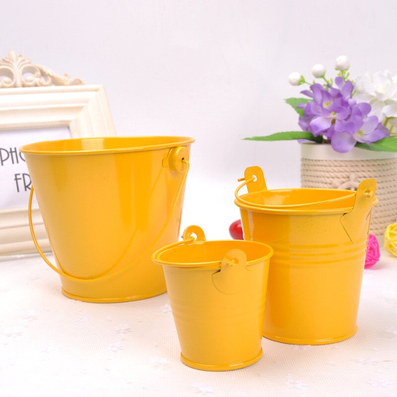 1pc 7.5*7.5*5.6cm blik spand jern tønde blik mini balje dekorative fustager anti-deform lyse solid holdbar boligindretning: Gul
