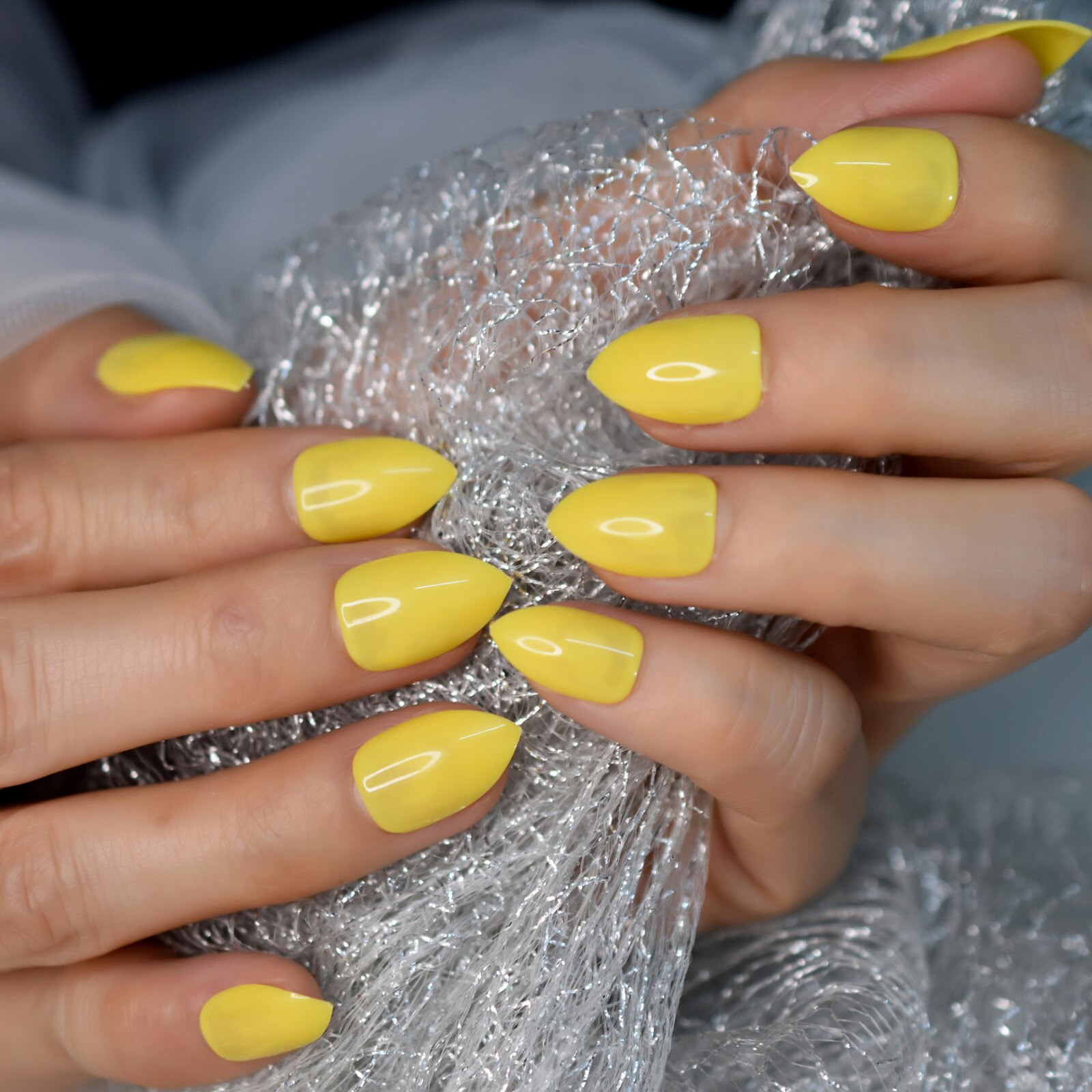 White Color Choose Able Sharp Stiletto Acrylic Fingernails Art Full Cover Nails With Tabs Short Version: L6278