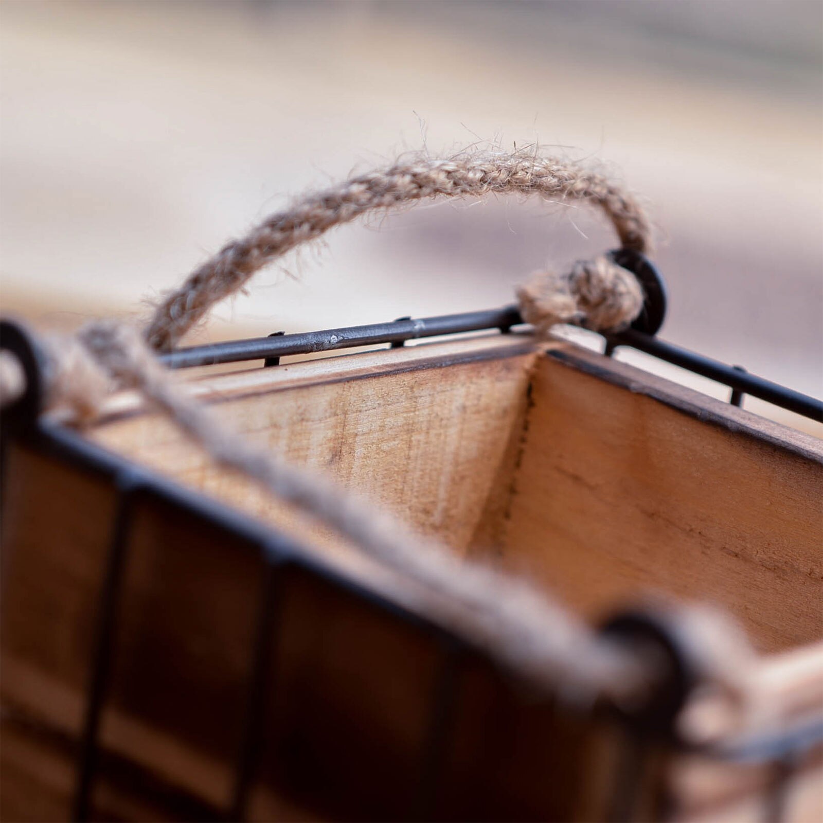 Wire Flower Stand Flower Pot Plant Holder Flower Rack Flower Basket Wooden Jute Rope Waterproof 12*12*8CM Hanging Flower Stand